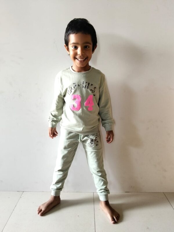 Kids Premium Lt. Green Sweatshirt & Joggers Set – Soft & Cozy Winter Wear